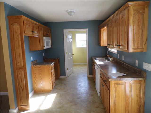 2770 Ball Hollow Road Pulaski, TN 38478 - Photo 5 of 12 Gallery Image 5