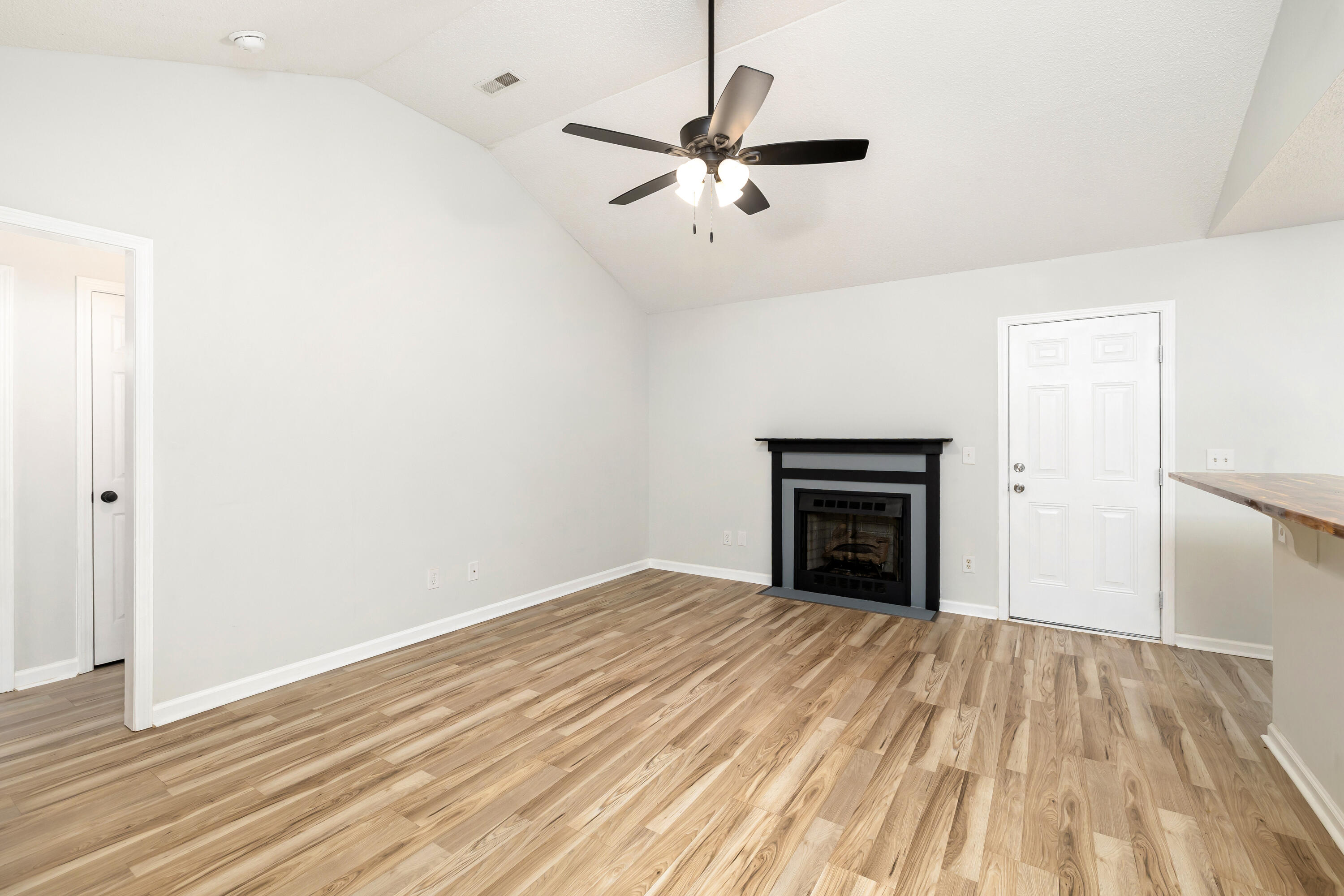 1053 Decatur Street Sumter, SC 29150 - Photo 14 of 28 14