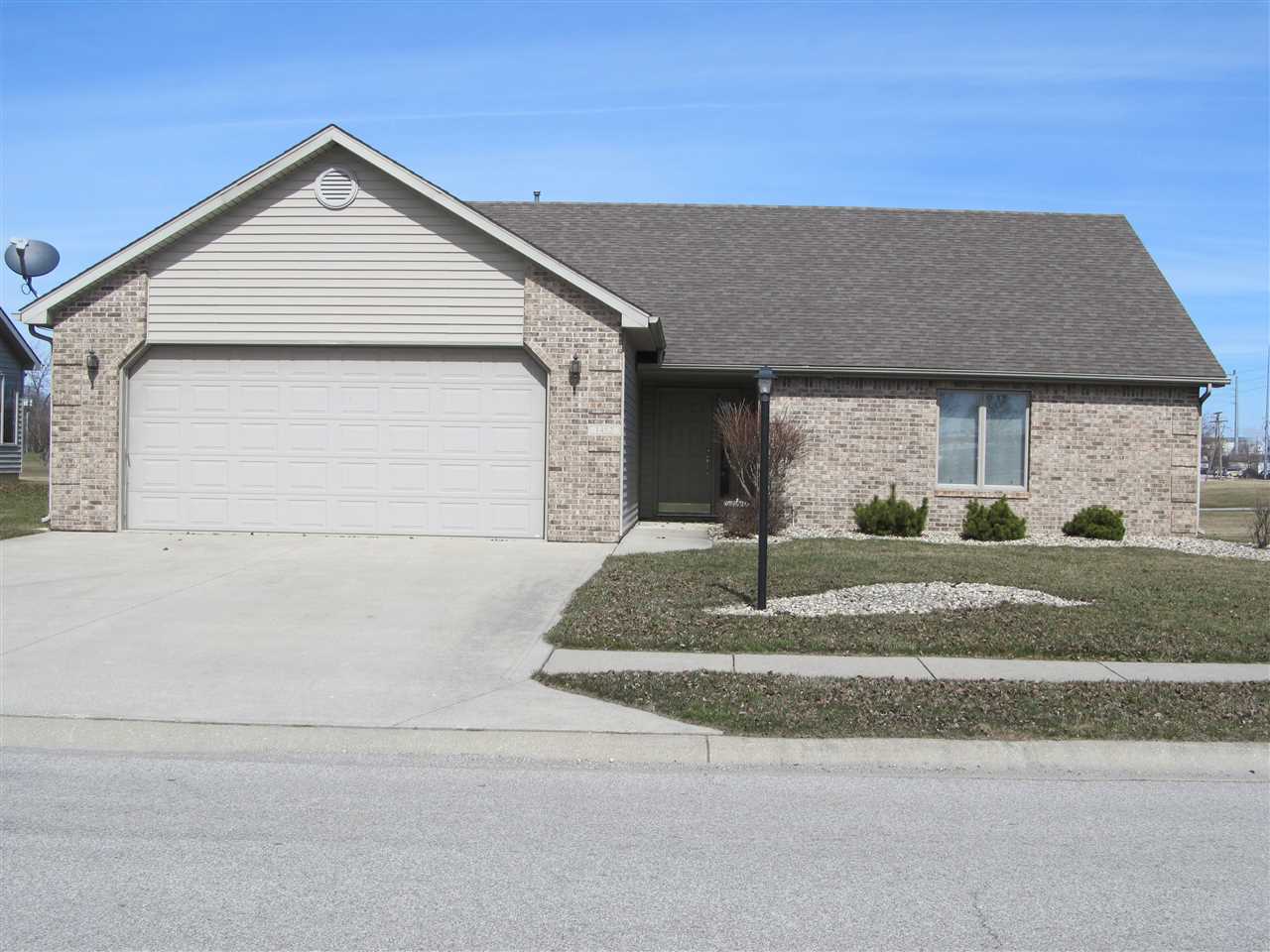 1452 Fairway Drive Decatur, IN 46733 - Photo 1 of 10