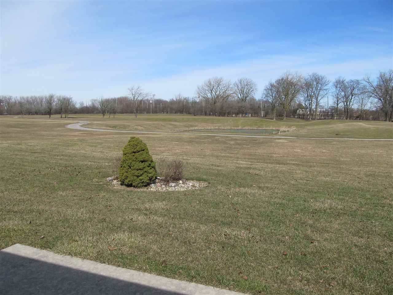 1452 Fairway Drive Decatur, IN 46733 - Photo 9 of 10