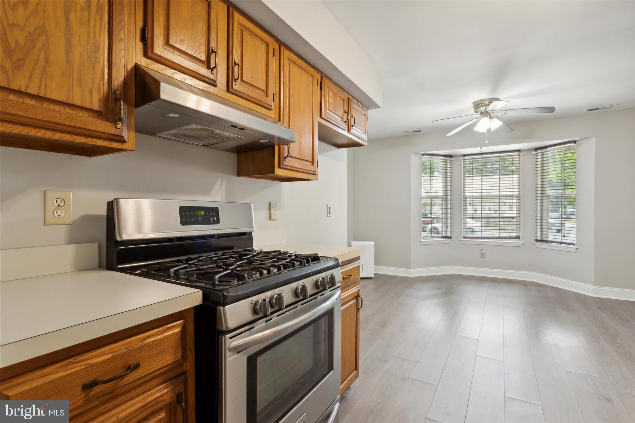 14 Summit Court Clementon, NJ 08021 - Photo 5 of 21 Gallery Image 5