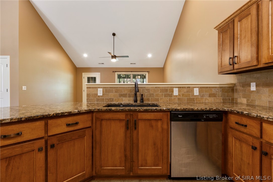 6469 Stillbrook Place Georgetown, IN 47122 - Photo 18 of 42