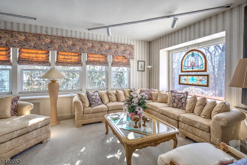 131 Post Kunhardt Road Bernardsville, NJ 07924 - Photo 12 of 25