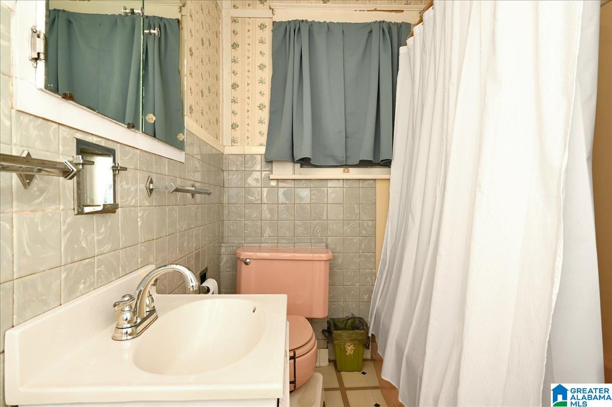 1017 Broadway Avenue Southwest Cullman, AL 35055 - Photo 16 of 24