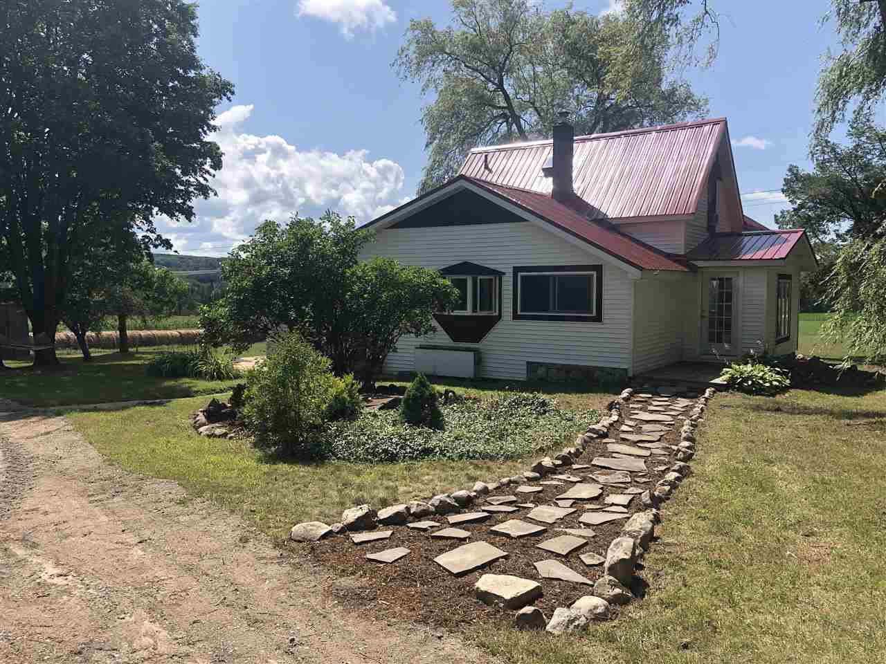 4910 Atkins Road Petoskey, MI 49770 - Photo 2 of 35 1865795-1.JPG