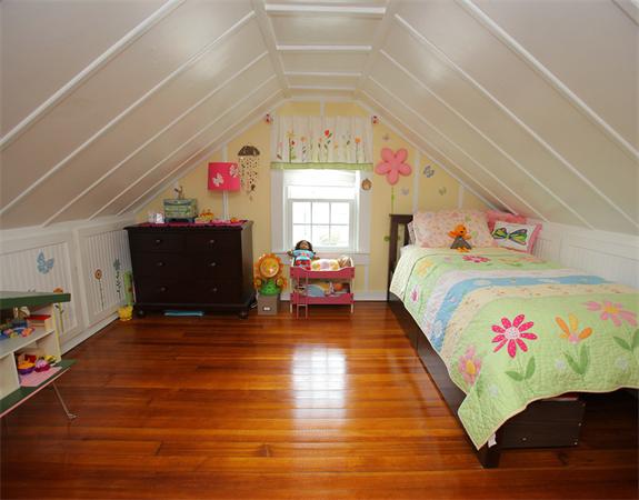 102 Marlborough Road Waltham, MA 02452 - Photo 10 of 17 Gallery Image 10