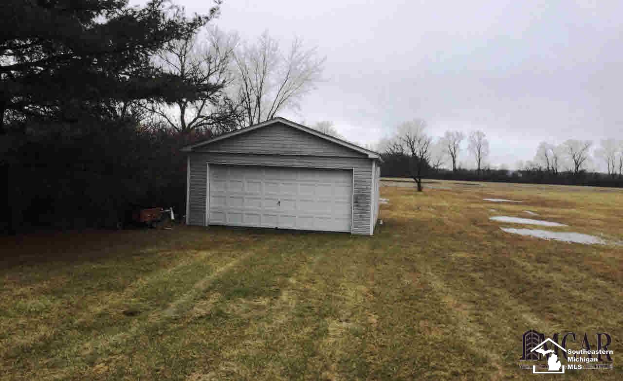 1905 Lasalle Road Monroe, MI 48162 - Photo 13 of 14 2 Car Garage