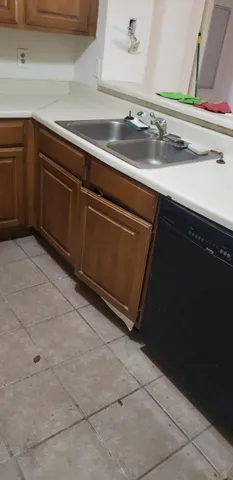 a view of a room with an empty space