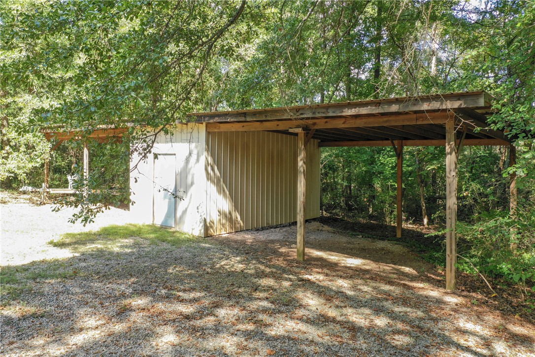 141 Sardis Point Road Hartwell, GA 30643 - Photo 33 of 43