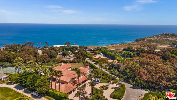 $80,000 | 7160 Dume Drive, Malibu, CA 90265