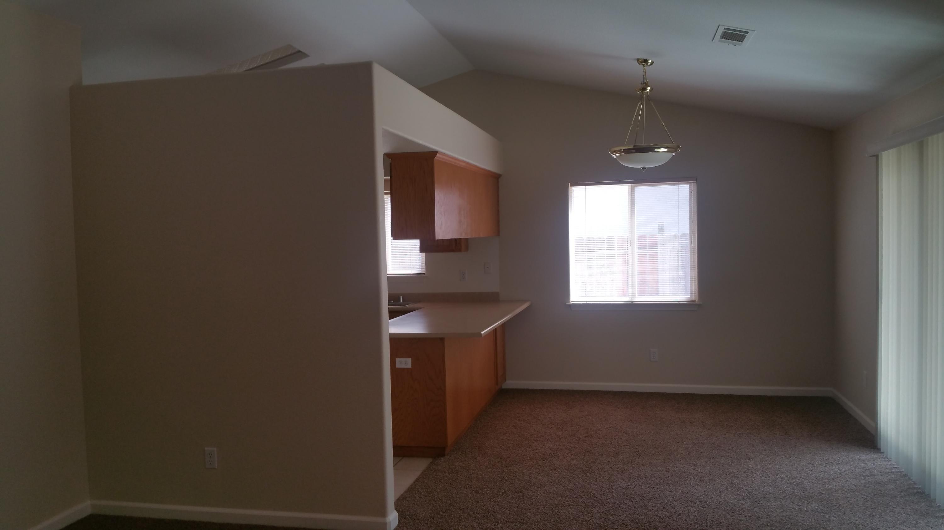 3382 Lawrence Road Redding, CA 96002 - Photo 11 of 24 Lawrence