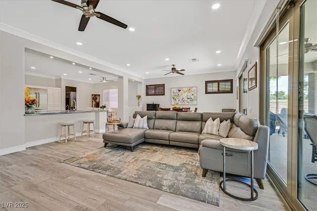 $4,750 | 77 Fountainhead Circle, Henderson, NV 89052