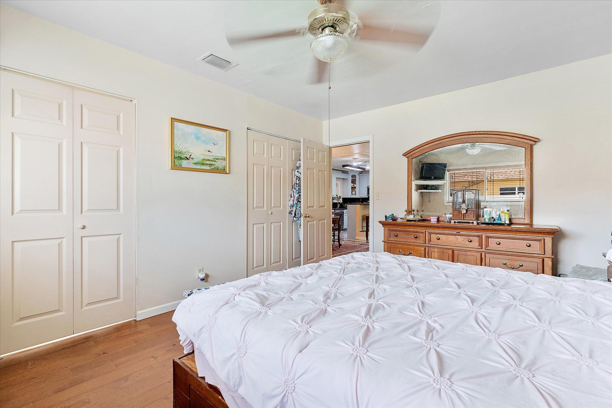 660 Azalea Court Plantation, FL 33317 - Photo 15 of 32 46-660 Azalea Ct_046