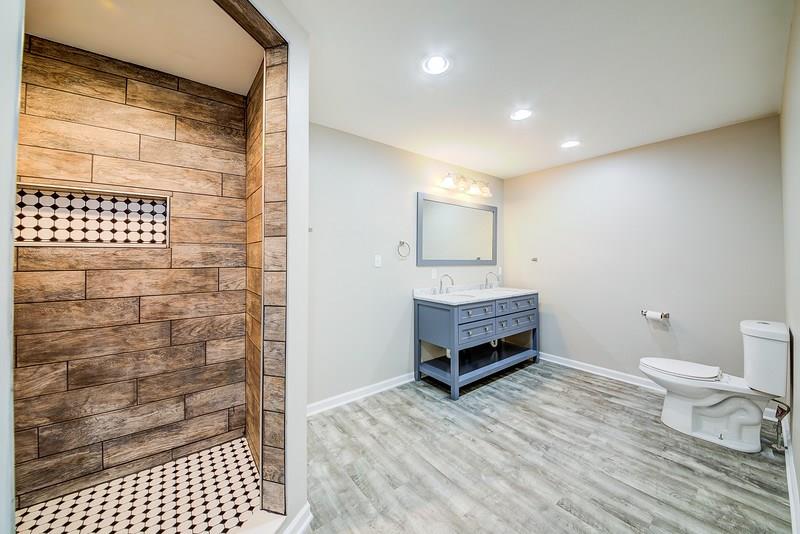 1141 Venetia Road Eighty Four, PA 15330 - Photo 18 of 25