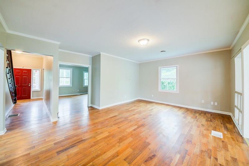 1141 Venetia Road Eighty Four, PA 15330 - Photo 10 of 25