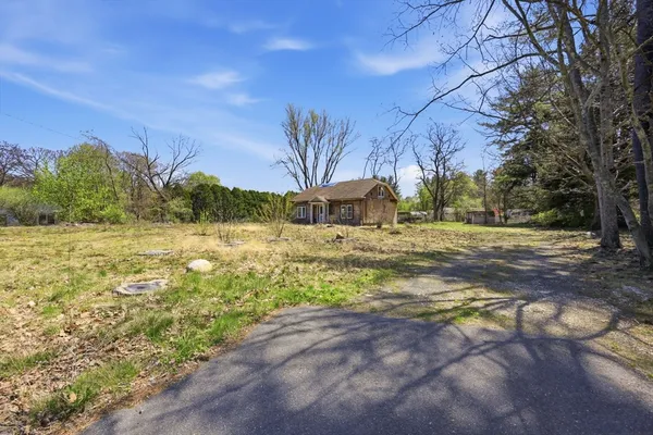 $260,000 | 1024 Westhampton Road, Northampton, MA 01062