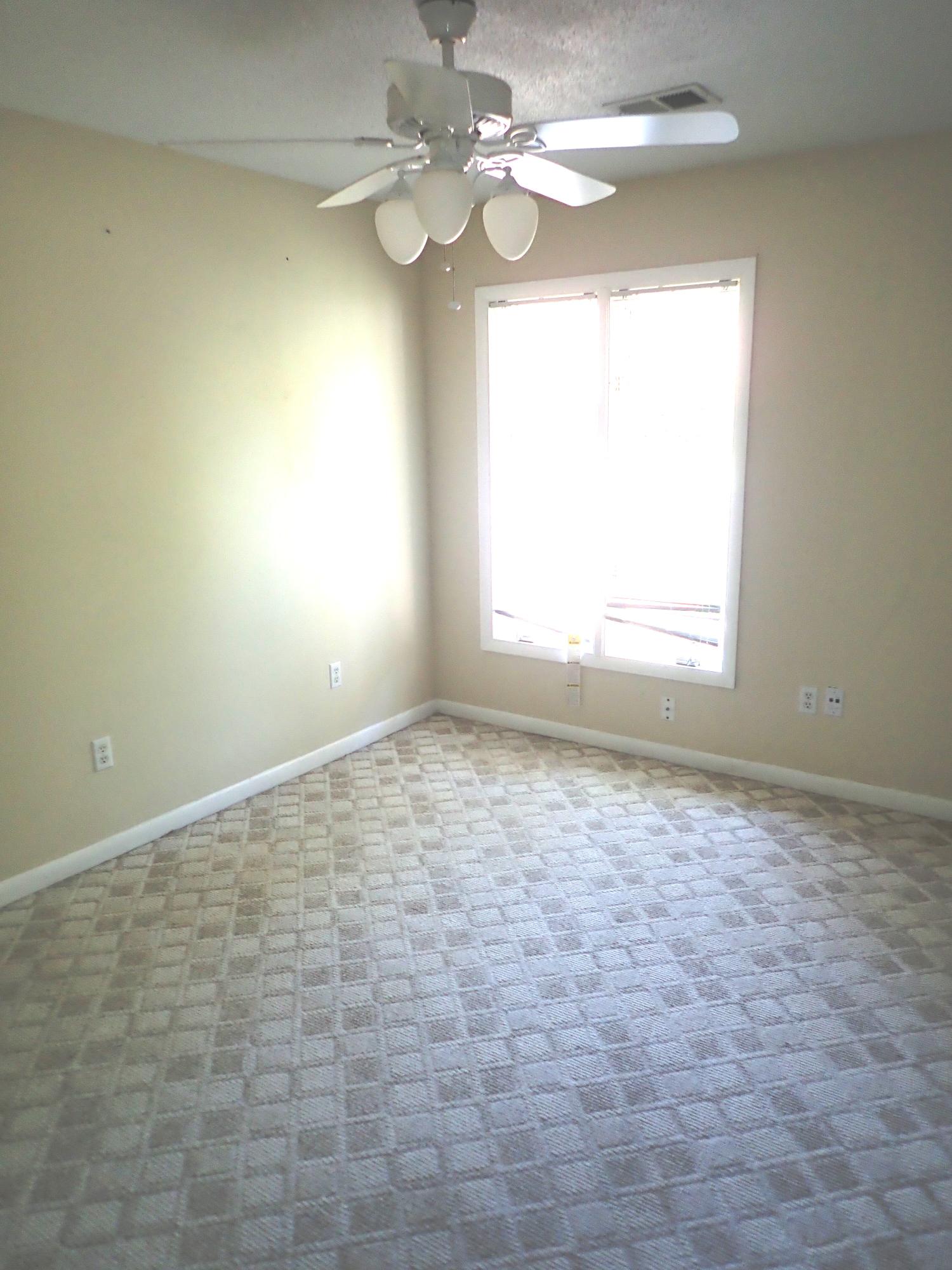 5874 Ryans Bluff Road North Charleston, SC 29418 - Photo 8 of 24 P4290639