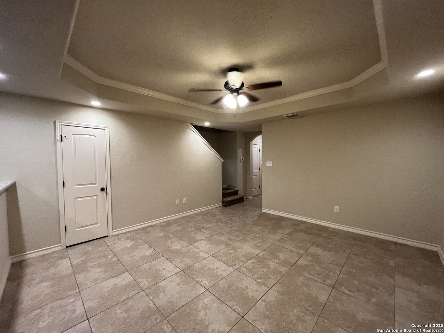 6514 Marcel Way, Unit 103 San Antonio, TX 78233 - Photo 5 of 28 a view of an empty room