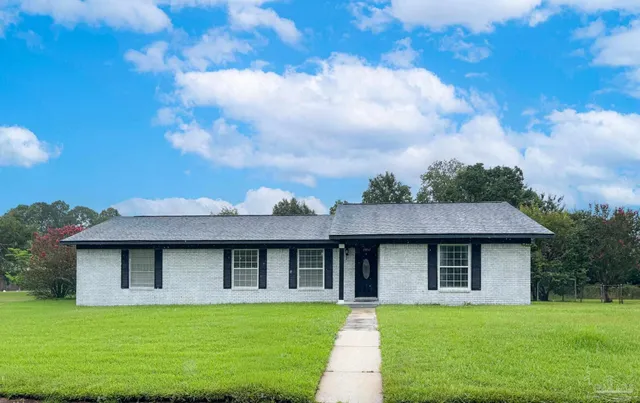 $2,000 | 10860 Berryhill Road, Pensacola, FL 32506
