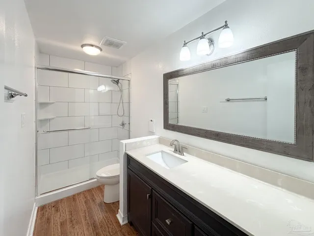 $2,000 | 10860 Berryhill Road, Pensacola, FL 32506