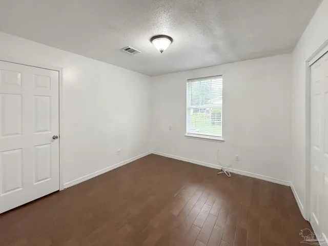 $2,000 | 10860 Berryhill Road, Pensacola, FL 32506