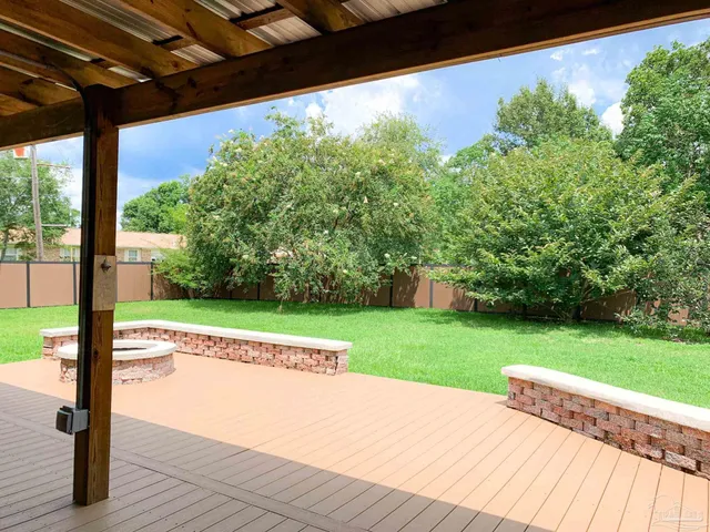 $2,000 | 10860 Berryhill Road, Pensacola, FL 32506