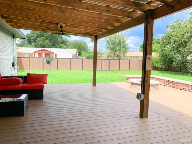 $2,000 | 10860 Berryhill Road, Pensacola, FL 32506