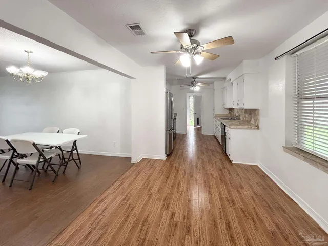 $2,000 | 10860 Berryhill Road, Pensacola, FL 32506