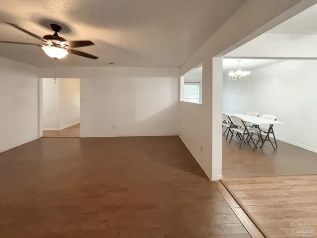 $2,000 | 10860 Berryhill Road, Pensacola, FL 32506