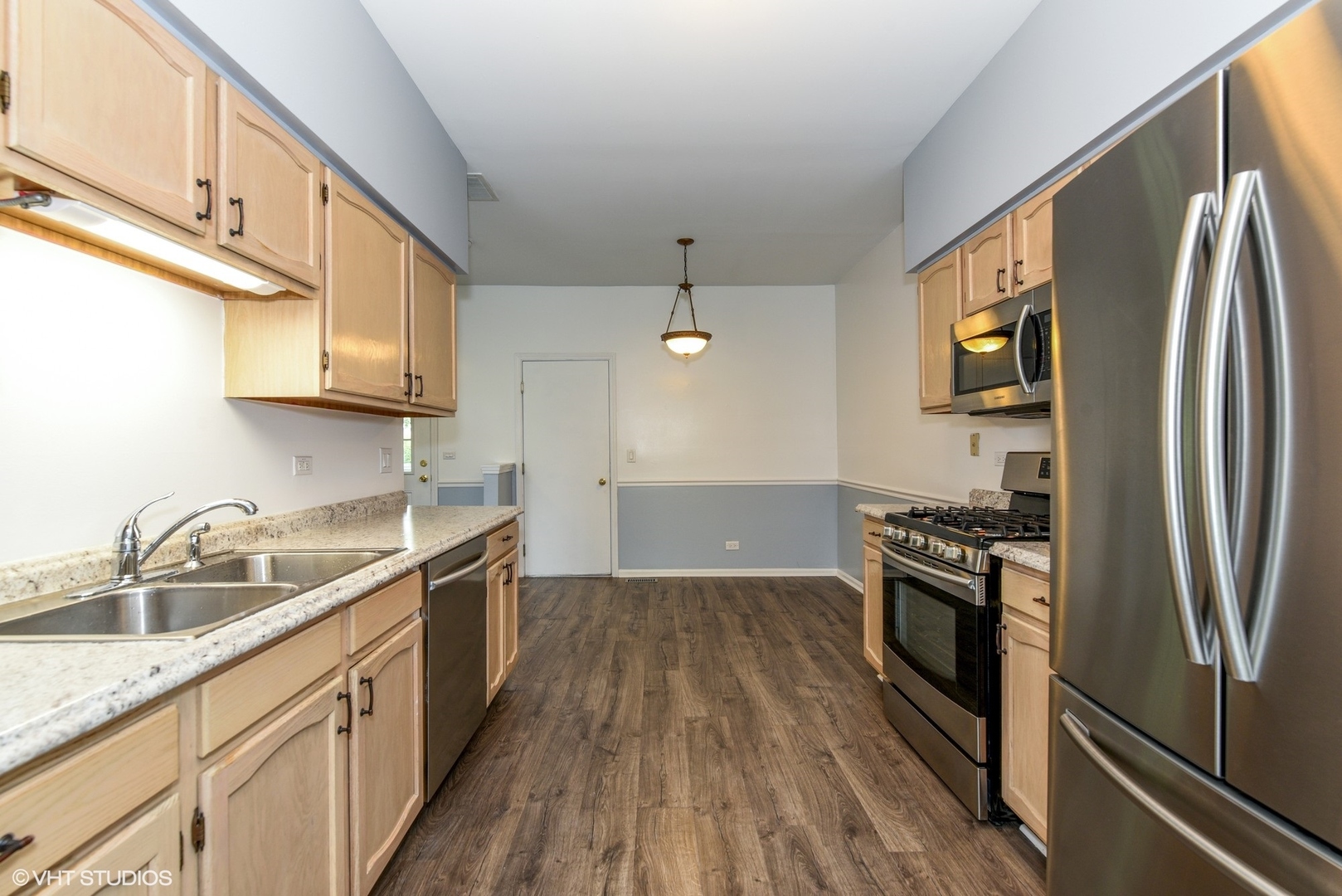 411 Mill Street Batavia, IL 60510 - Photo 2 of 11