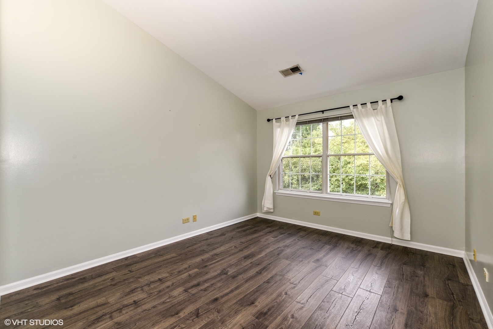 411 Mill Street Batavia, IL 60510 - Photo 7 of 11
