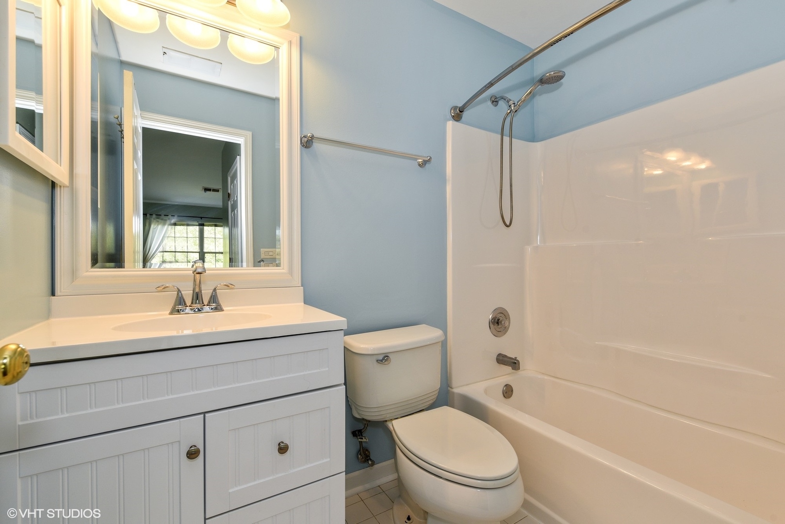 411 Mill Street Batavia, IL 60510 - Photo 8 of 11