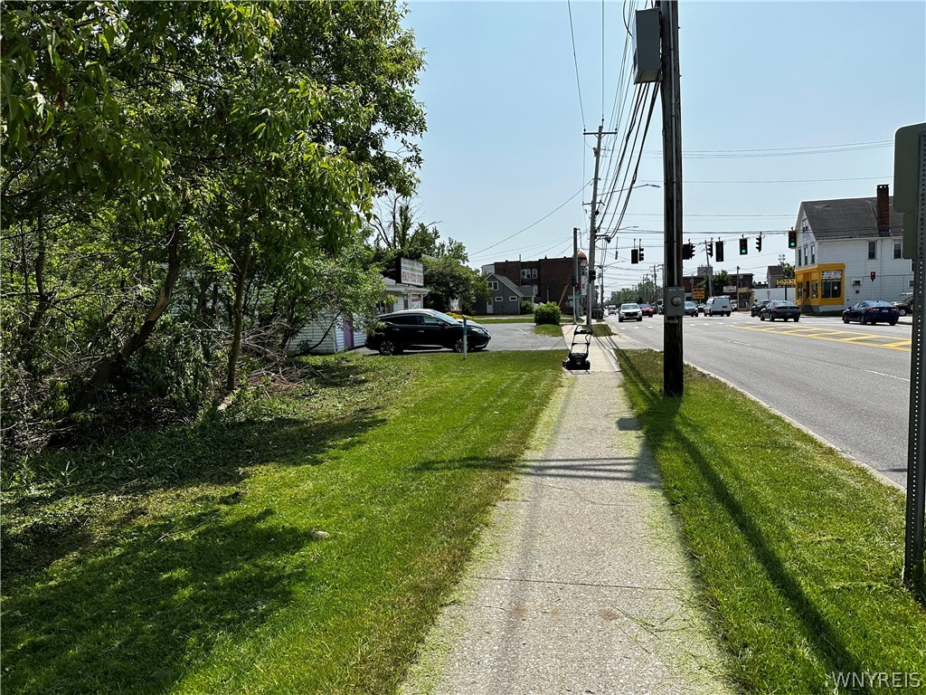 5867 Transit Road Lancaster, NY 14043 - Photo 2 of 6