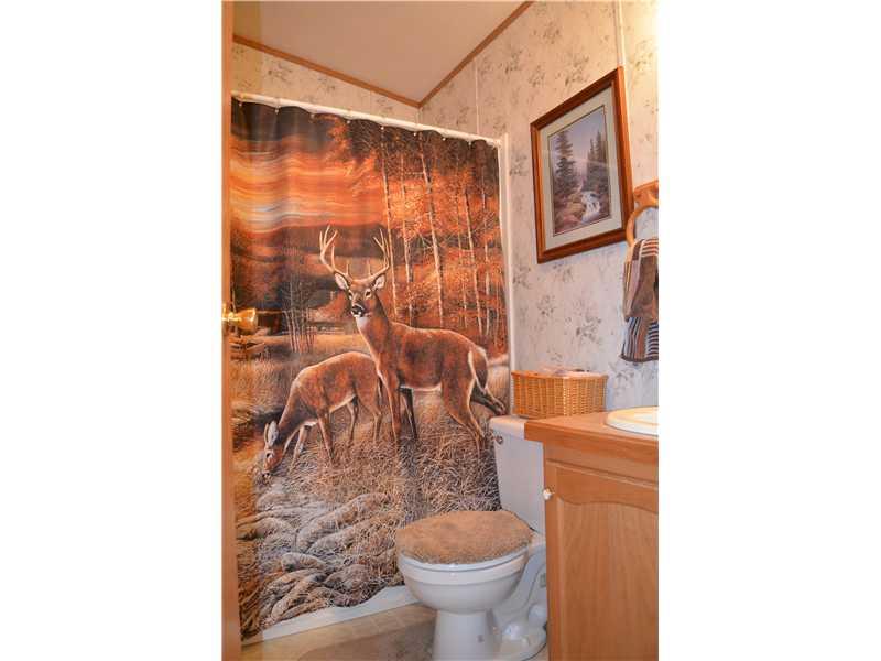 431 Bonniebrook Road Butler, PA 16002 - Photo 9 of 22 Full Bath.