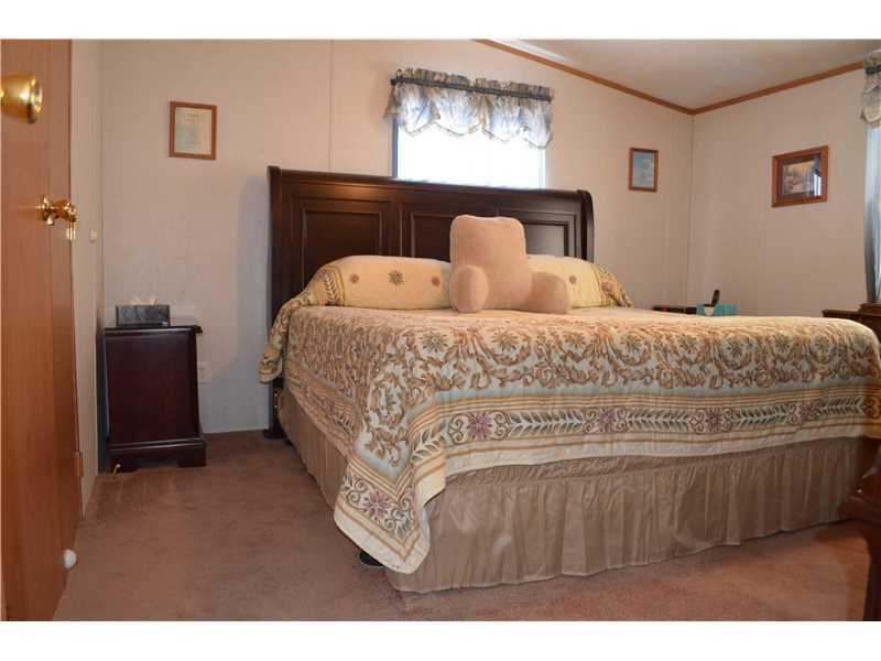 431 Bonniebrook Road Butler, PA 16002 - Photo 10 of 22 Master Bedroom.