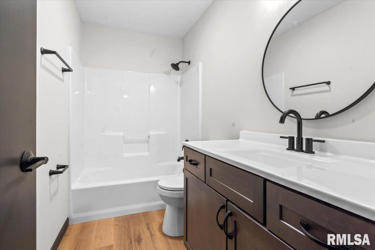 1112 Mildred Court Springfield, IL 62712 - Photo 18 of 31 Gallery Image 18