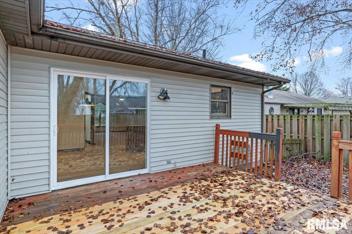 1112 Mildred Court Springfield, IL 62712 - Photo 28 of 31 Gallery Image 28