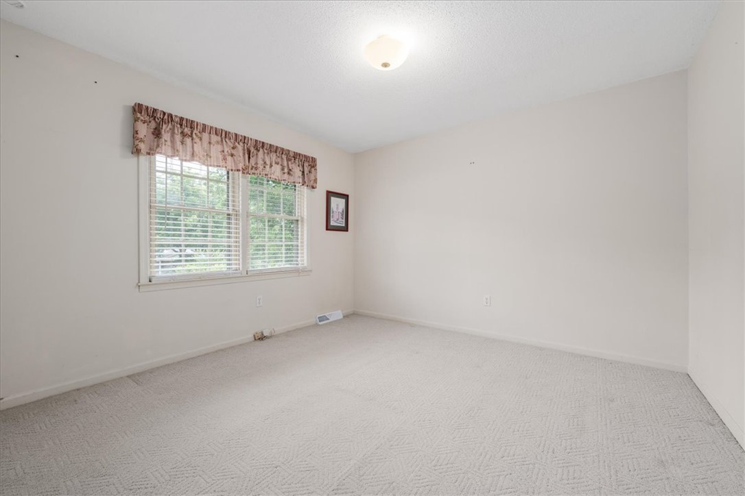 204 Maria Drive Anderson, SC 29625 - Photo 23 of 39
