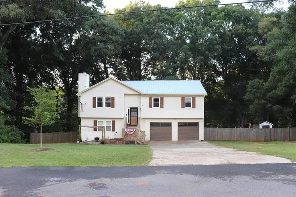 $365,000 | 1508 Country Court, Auburn, GA 30011