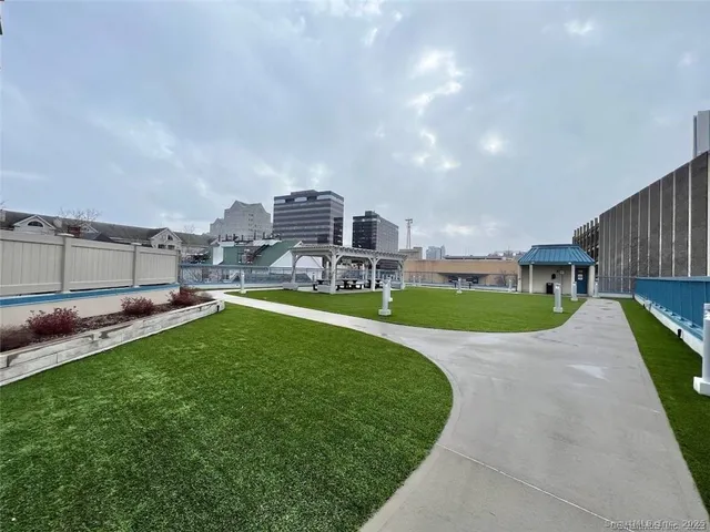 $3,700 | 25 Forest Street, Unit 3L, Stamford, CT 06901