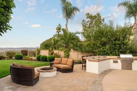 $3,320,000 | 5480 Valerio Trail, San Diego, CA 92130