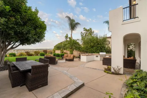 $3,320,000 | 5480 Valerio Trail, San Diego, CA 92130