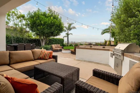 $3,320,000 | 5480 Valerio Trail, San Diego, CA 92130