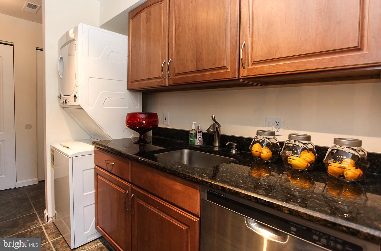 8399 Montgomery Run Road, Unit I Ellicott City, MD 21043 - Photo 11 of 41