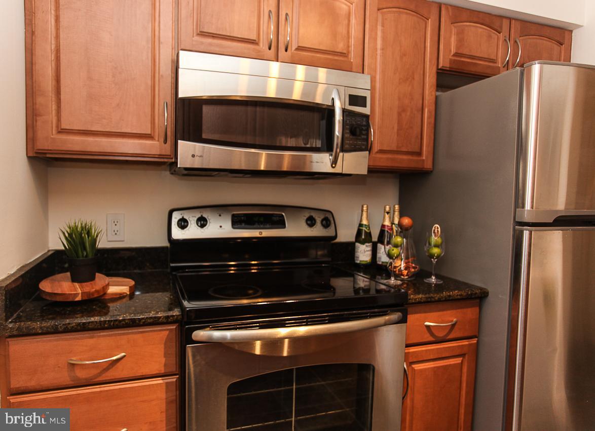 8399 Montgomery Run Road, Unit I Ellicott City, MD 21043 - Photo 13 of 41