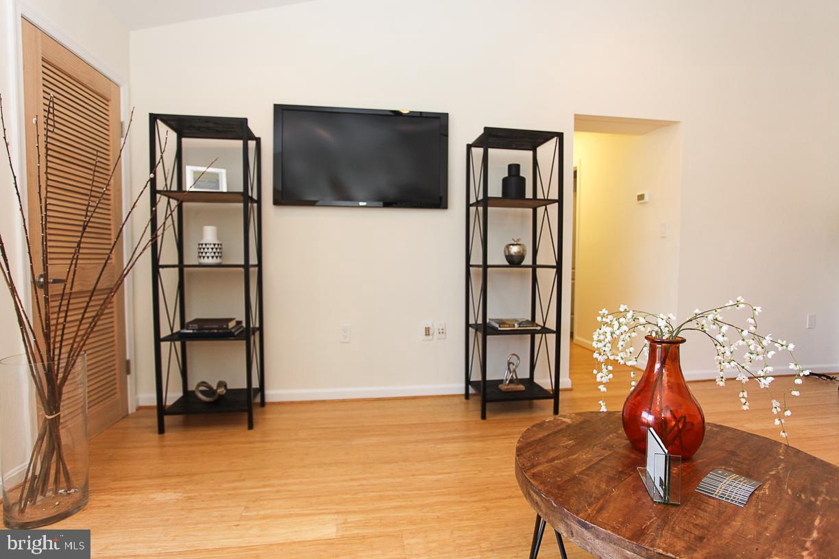 8399 Montgomery Run Road, Unit I Ellicott City, MD 21043 - Photo 4 of 41