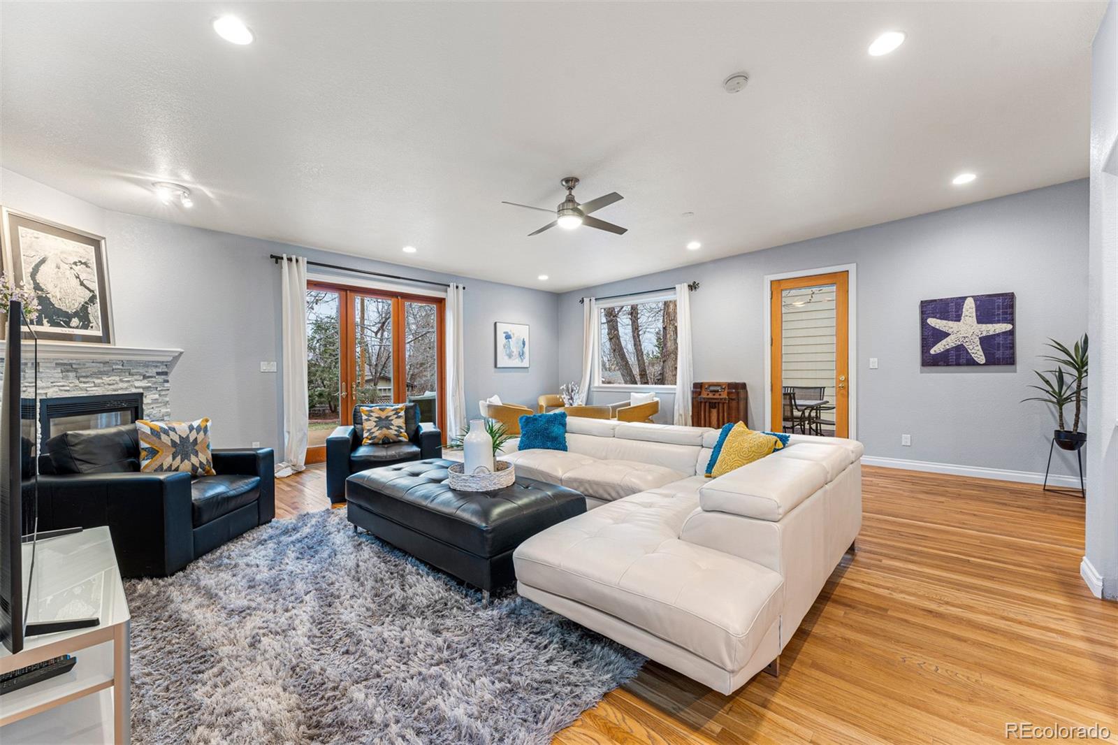 14055 Foothill Circle Golden, CO 80401 - Photo 11 of 40