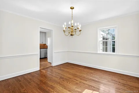 $965,000 | 25 Carlton Street, Malverne, NY 11565