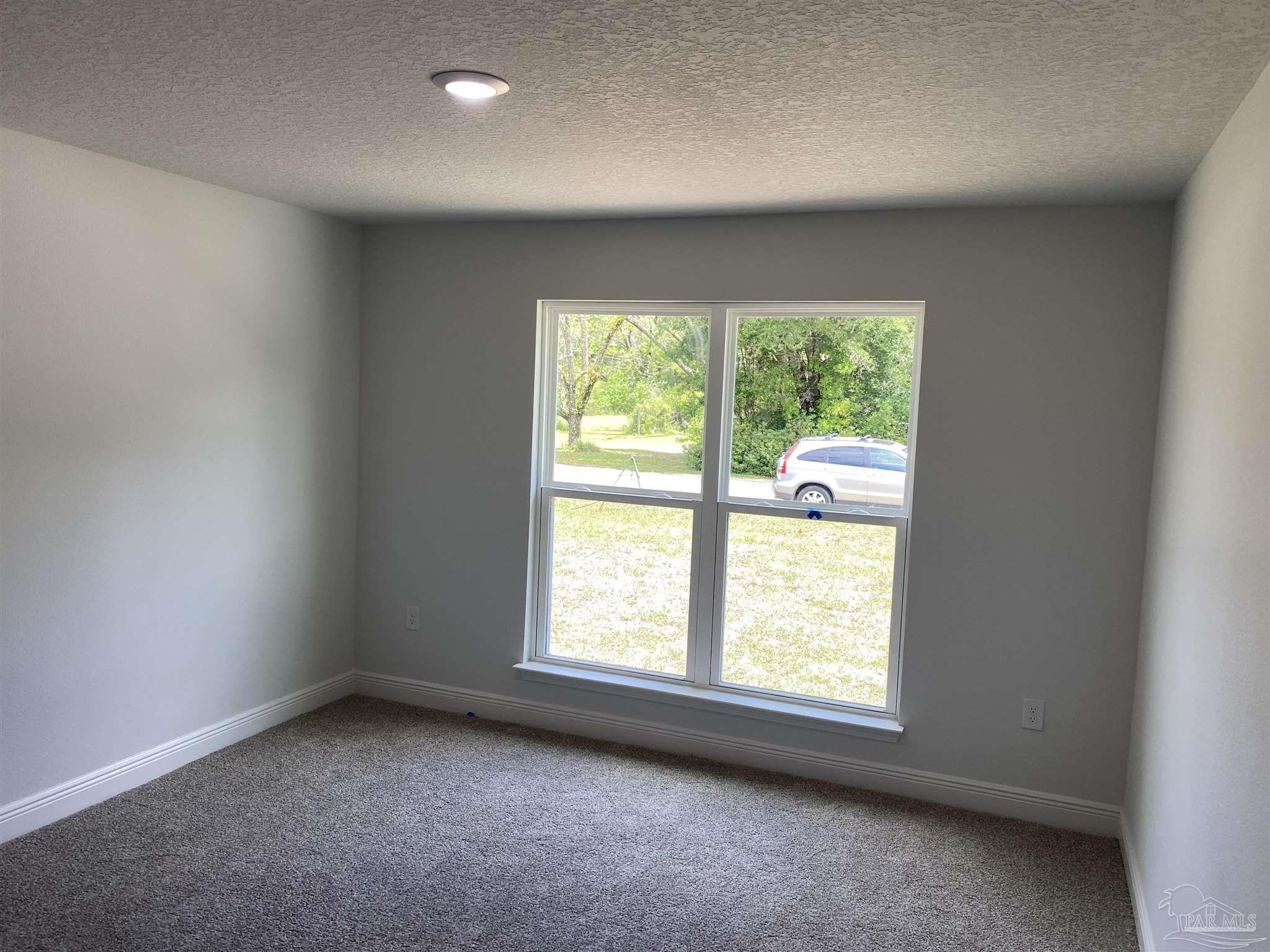 4753 West Lynn Road Milton, FL 32583 - Photo 11 of 16 Gallery Image 11