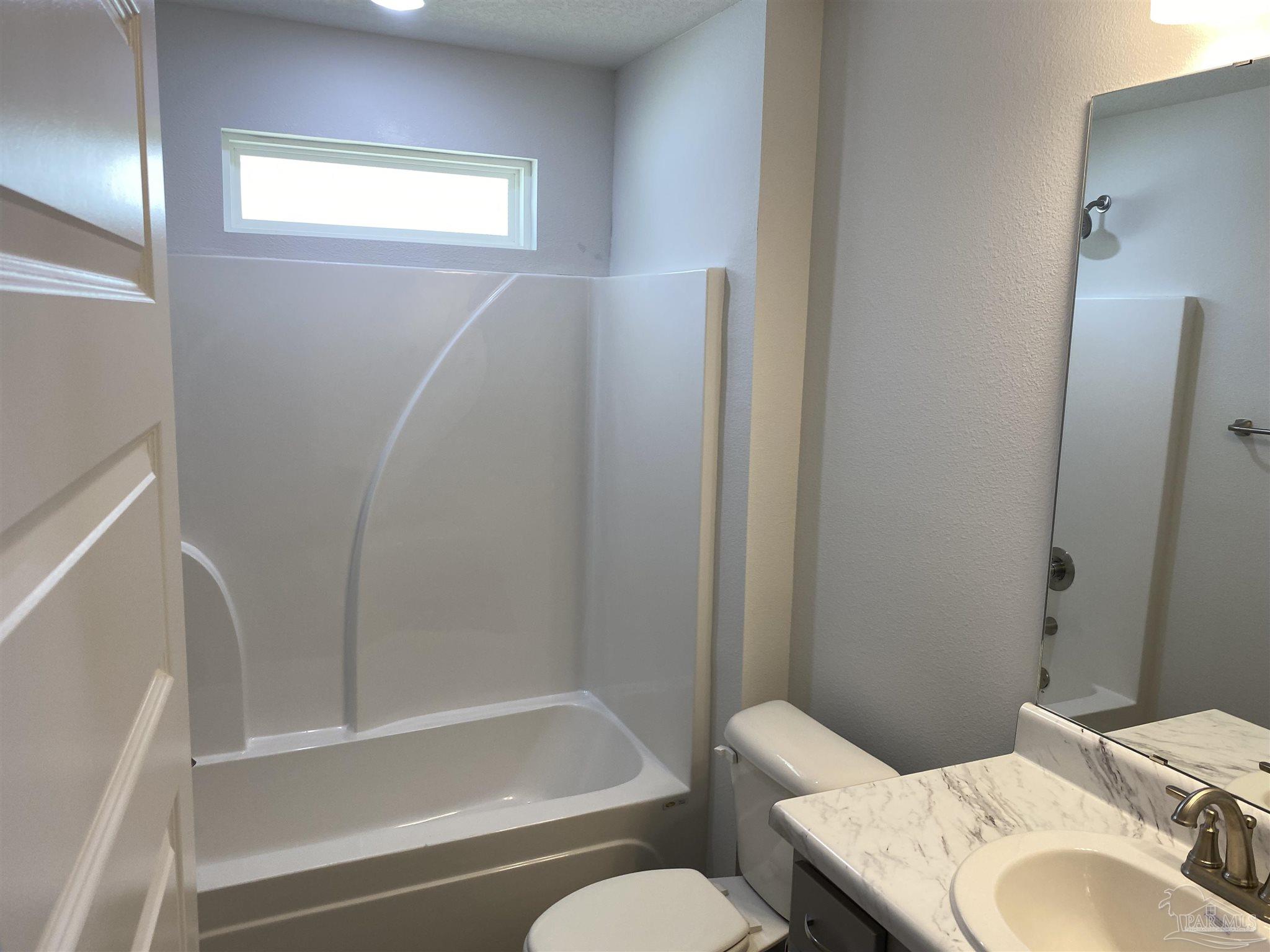 4753 West Lynn Road Milton, FL 32583 - Photo 13 of 16 Gallery Image 13